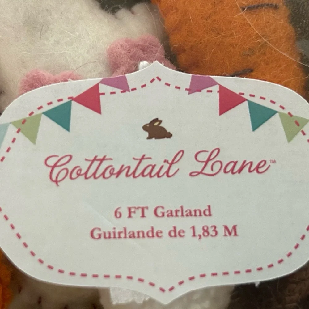 “New” Cottontail Lane Bunnies & Carrots Holiday Garland 6 ft
